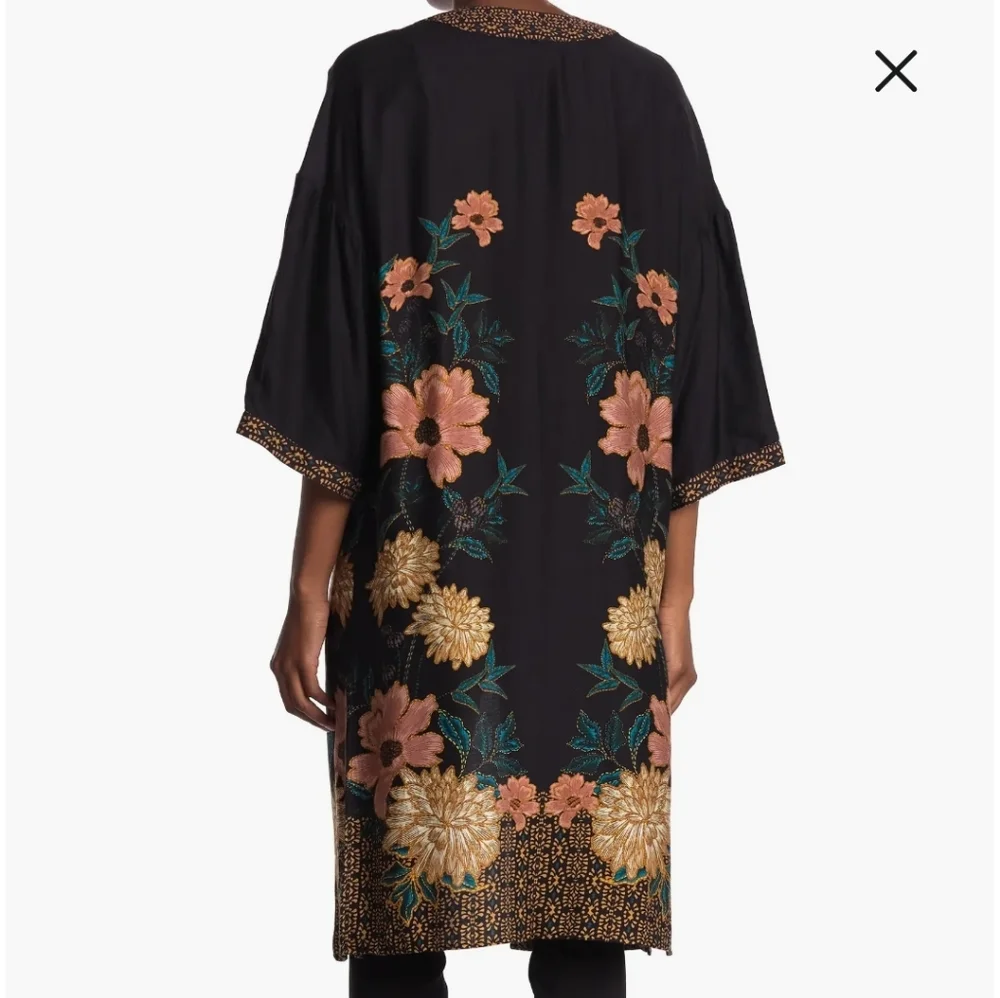 DR2 NWOT Floral Kimono Robe Black and Gold Pink Summer Spring Small One Size - Picture 1 of 7